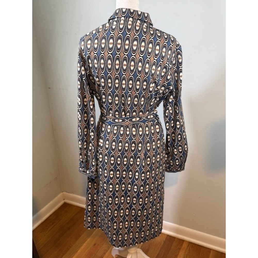J McLaughlin Catalina Cloth Belted Shirt Dress M Geometric Retro Print Navy - Picture 6 of 11